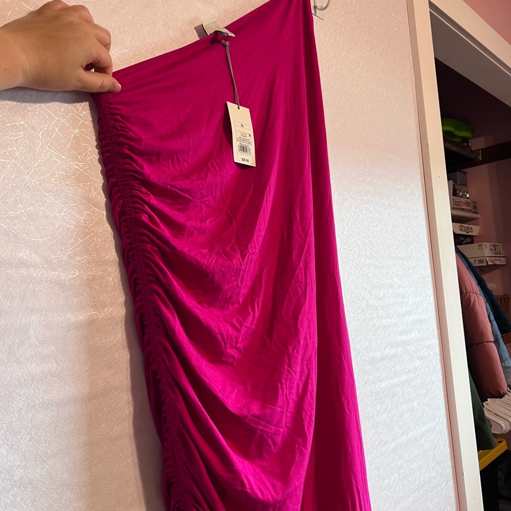 A New Day One Shoulder Rouched Bodycon Dress in Pretty Pink! NWT